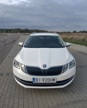 Skoda Octavia cena 73500 przebieg: 173600, rok produkcji 2017 z Białystok małe 407